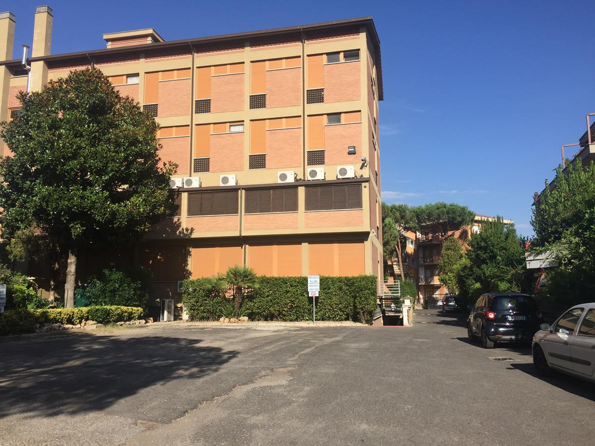 Отель Casa Per Ferie Oasi San Giuseppe Рим Экстерьер фото